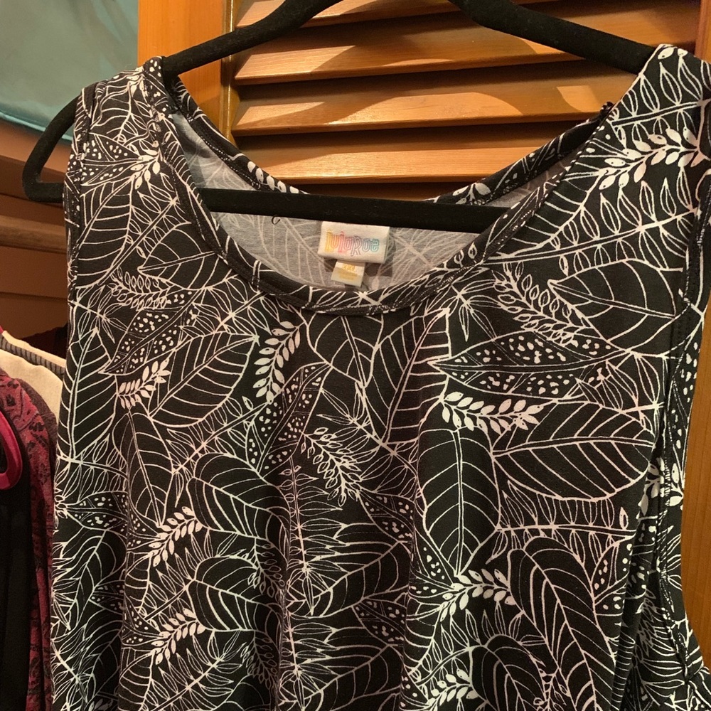 Lularoe tank top
